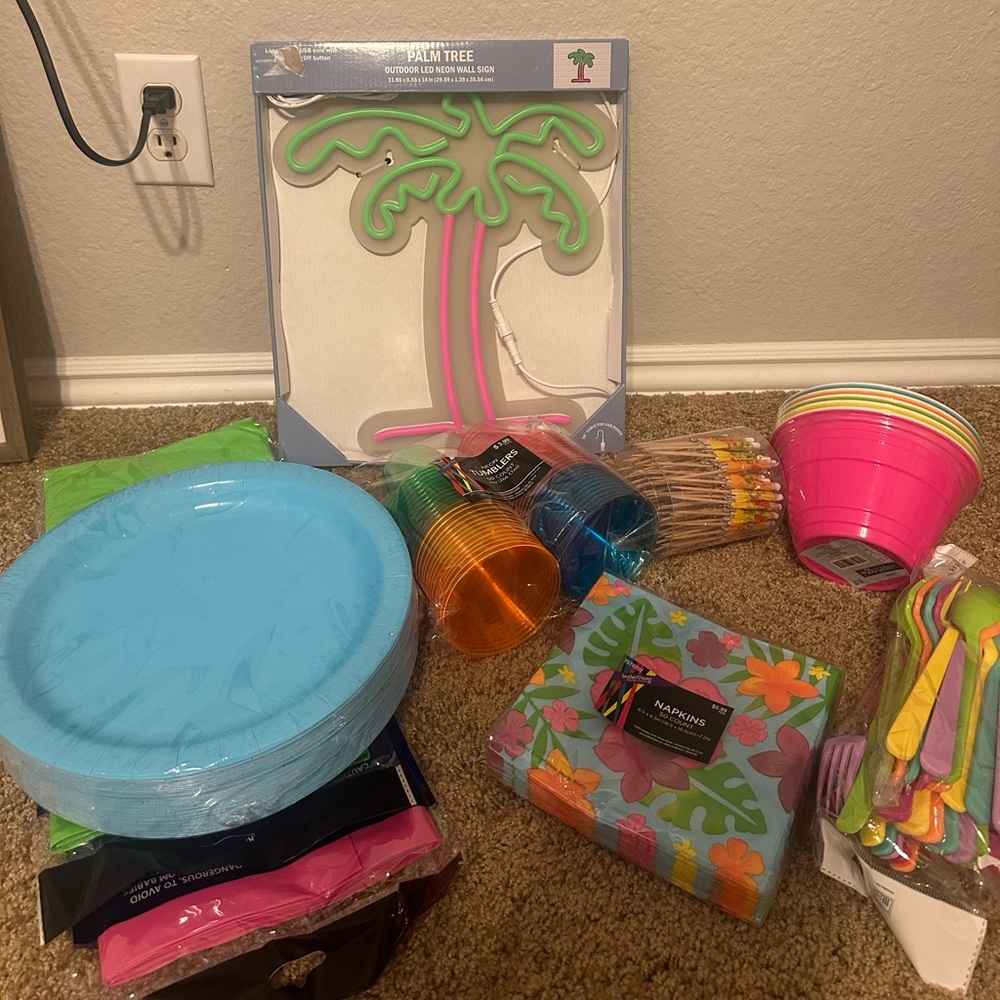 Hawaiian party decor